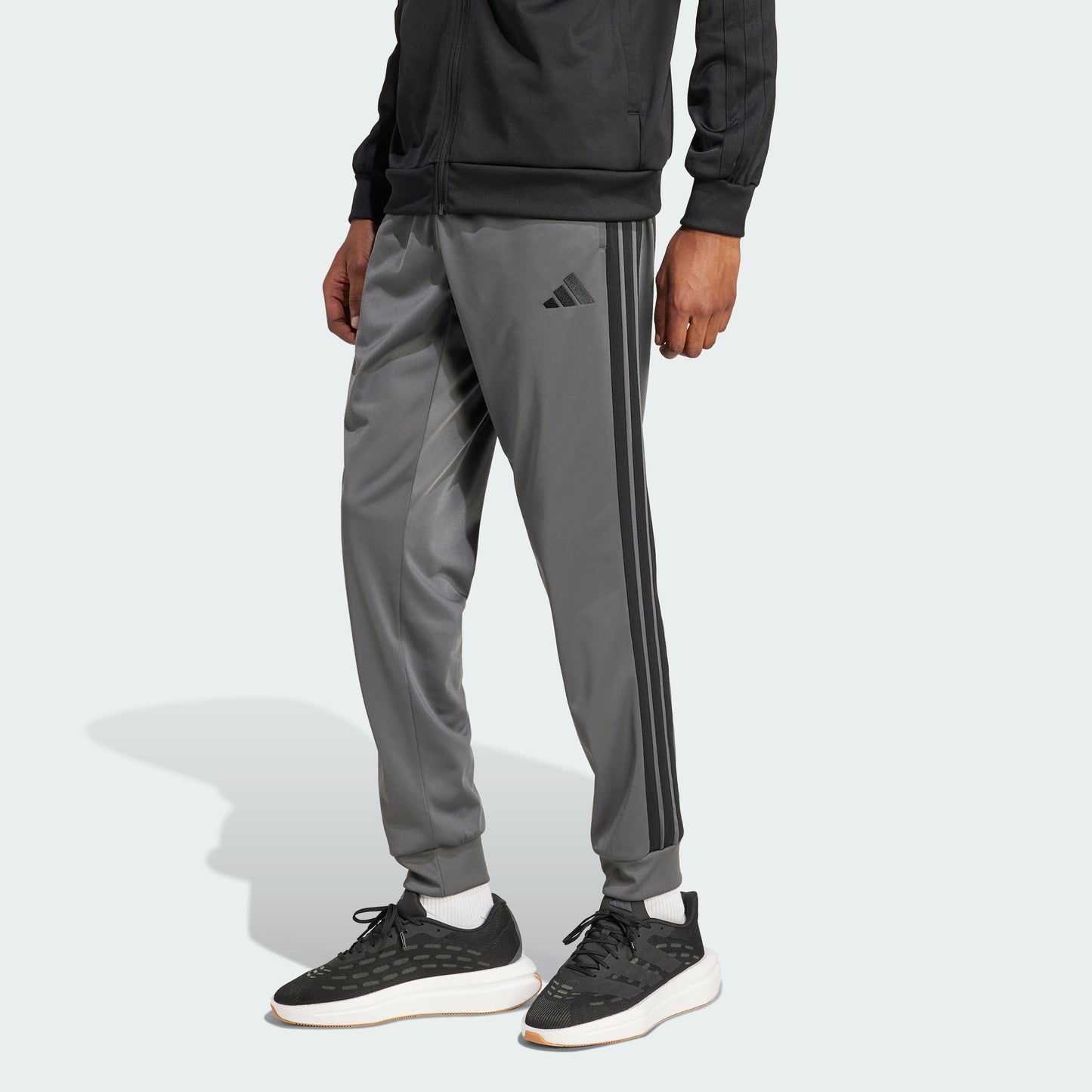 Men's adidas 3-Stripes Tricot Regular Tapered Track Pants