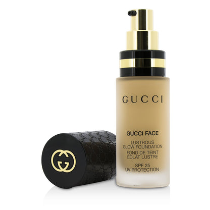 Gucci Lustrous Glow Foundation SPF 25 - #040 (Light)  30ml/1oz