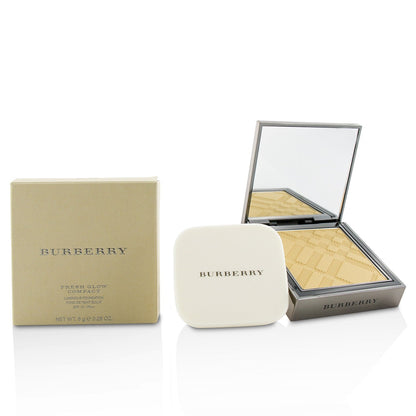 Burberry Fresh Glow Compact Luminous Foundation SPF 10 - # No. 20 Ochre  8g/0.28oz
