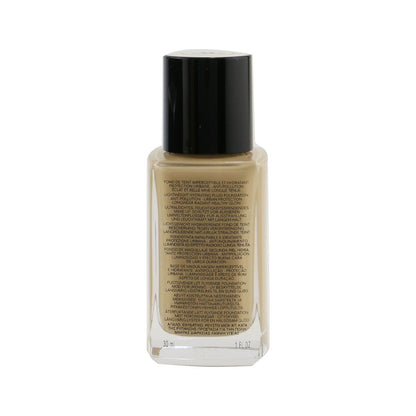 Chanel Les Beiges Teint Belle Mine Naturelle Healthy Glow Hydration And Longwear Foundation - # B40  30ml/1oz