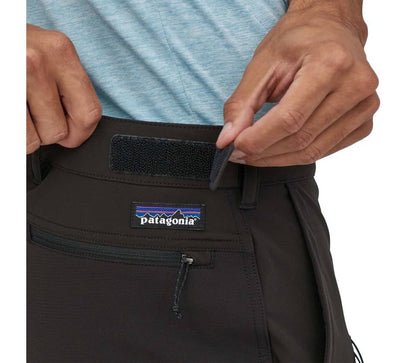 Patagonia Men's Point Peak Trail Pants - Regular - Pantaloni tecnici invernali da uomo Nero Black