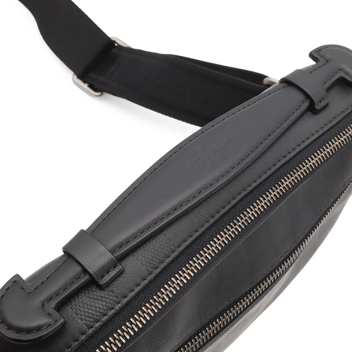 Louis Vuitton Damier Infini Ambler Belt Bag 2-Way Leather Onyx Black