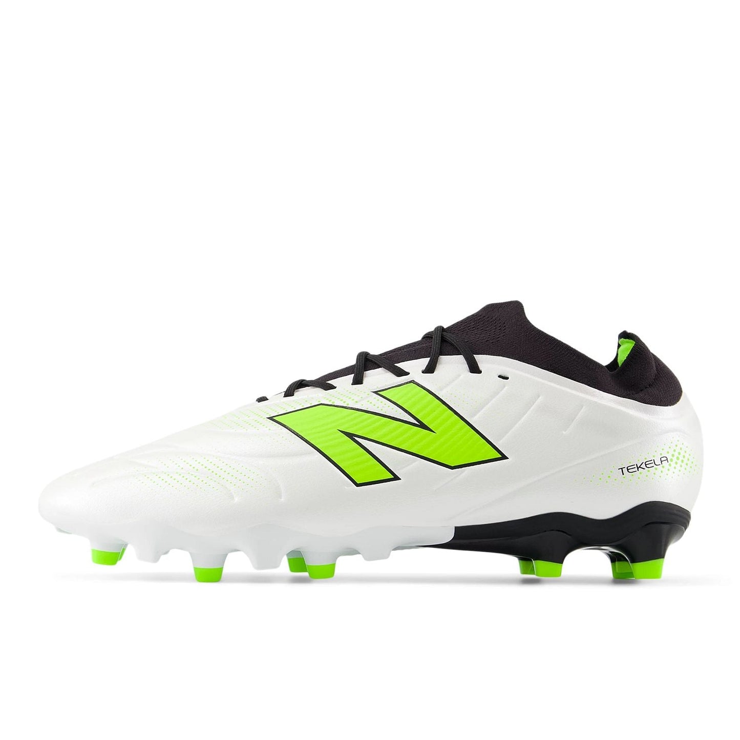 New Balance Men's Tekela Team Low Laced FG V5 Soccer Cleat