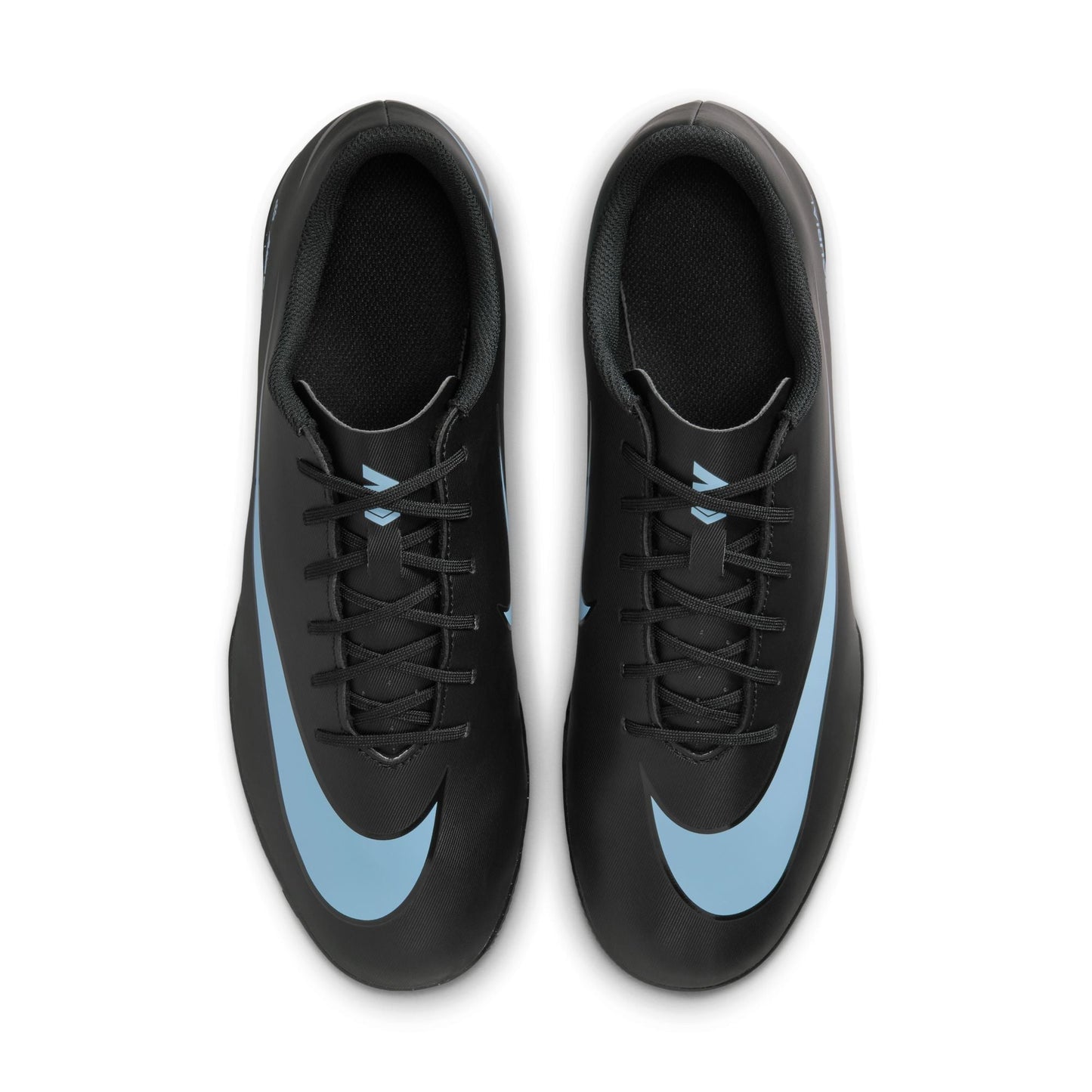 Nike Mercurial Vapor 16 Club Indoor/Court Low-Top Soccer Shoes