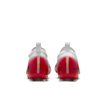 Nike Jr. Mercurial Vapor 16 Academy Little/Big Kids' MG Low-Top Soccer Cleats