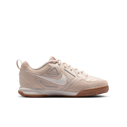 Nike Gato Big Kids' Indoor Soccer Shoes