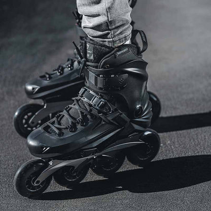 Flying Eagle X7F Reaver Black Skates