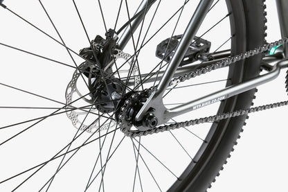 We The People Avenger 27.5" Bike