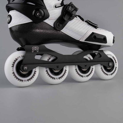 FR Spin White Skates