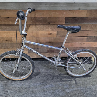 Hutch Pro Street Bike